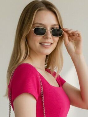 Guess Sunglasses in Gunmetal